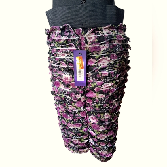 APT 9 SKIRT NWT Size Medium Floral W32" L 22" - Picture 4 of 4